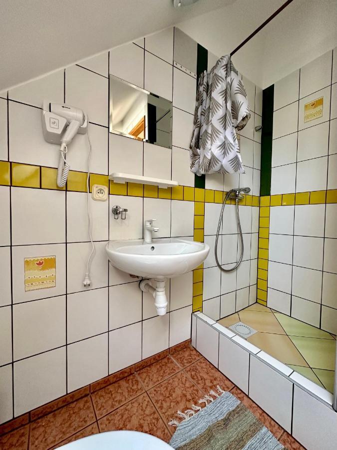 Leniwy Kot Hotell Stegna  Eksteriør bilde